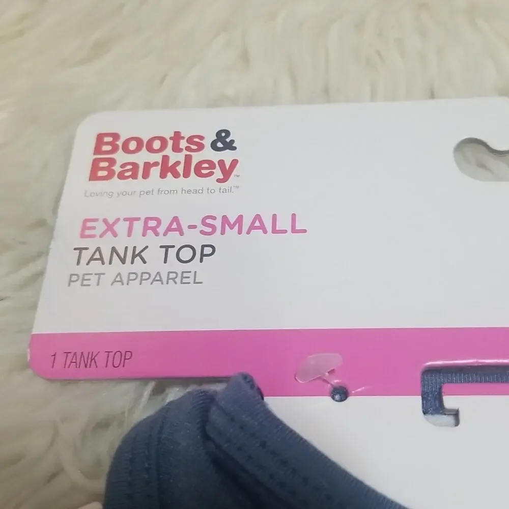 NWT Boots & Barkley Dog 